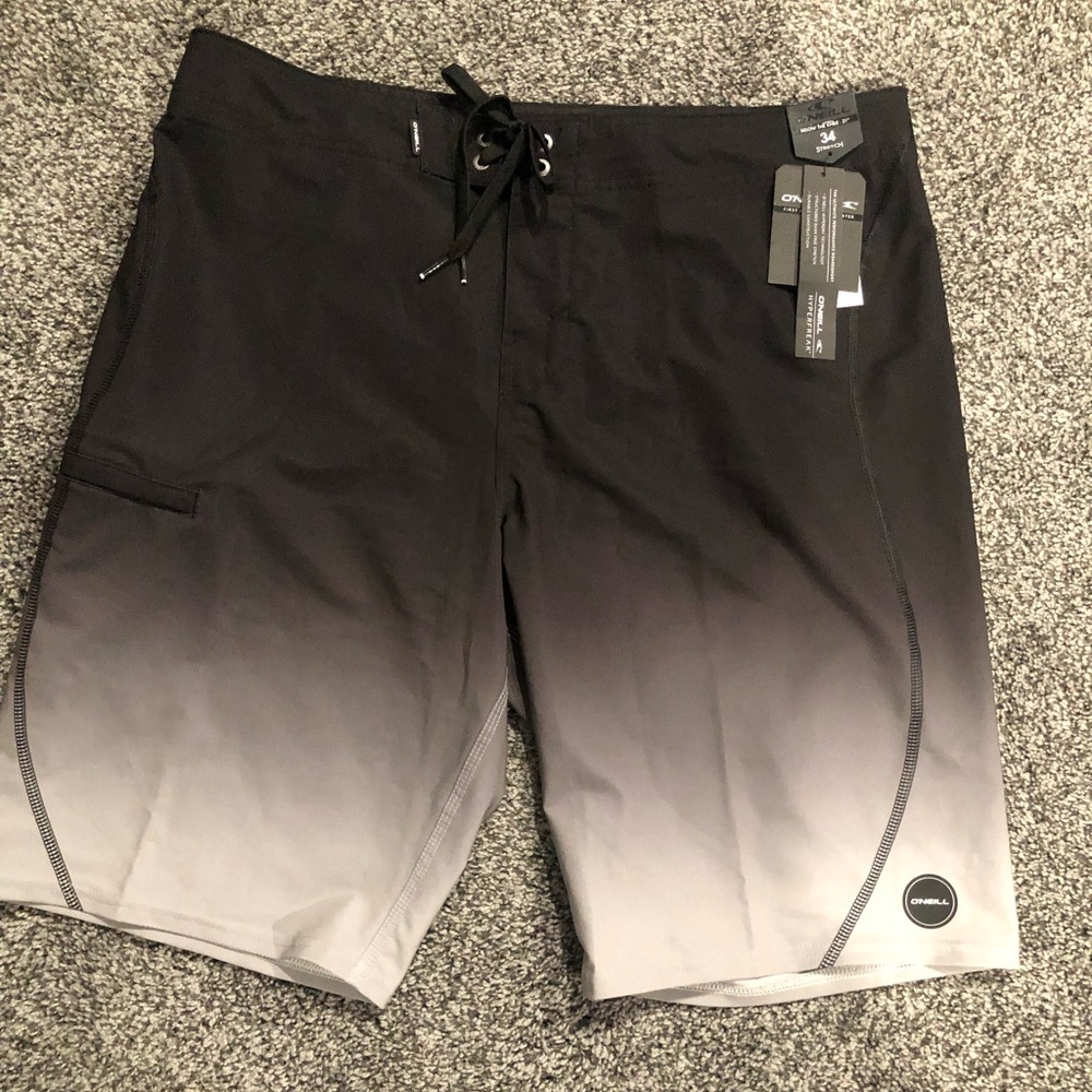 Men’s size 34 O’Neill boarding shorts